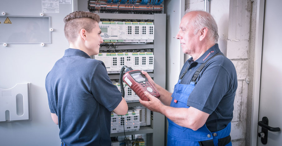 Prüfung ortsfester elektrischer Anlagen durch esmatic